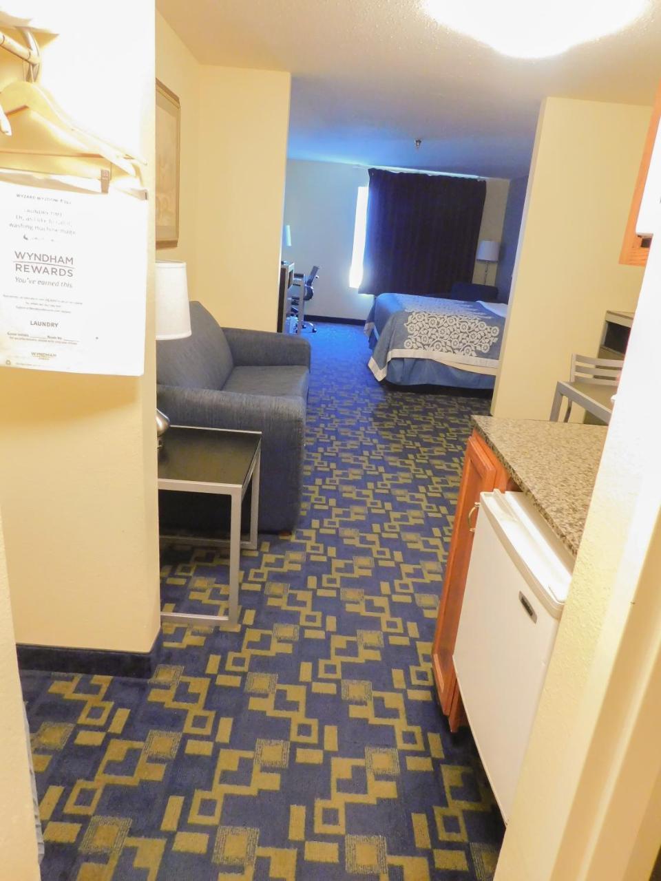 Days Inn & Suites By Wyndham Pocahontas Eksteriør billede