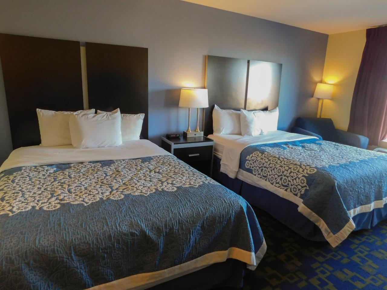 Days Inn & Suites By Wyndham Pocahontas Eksteriør billede