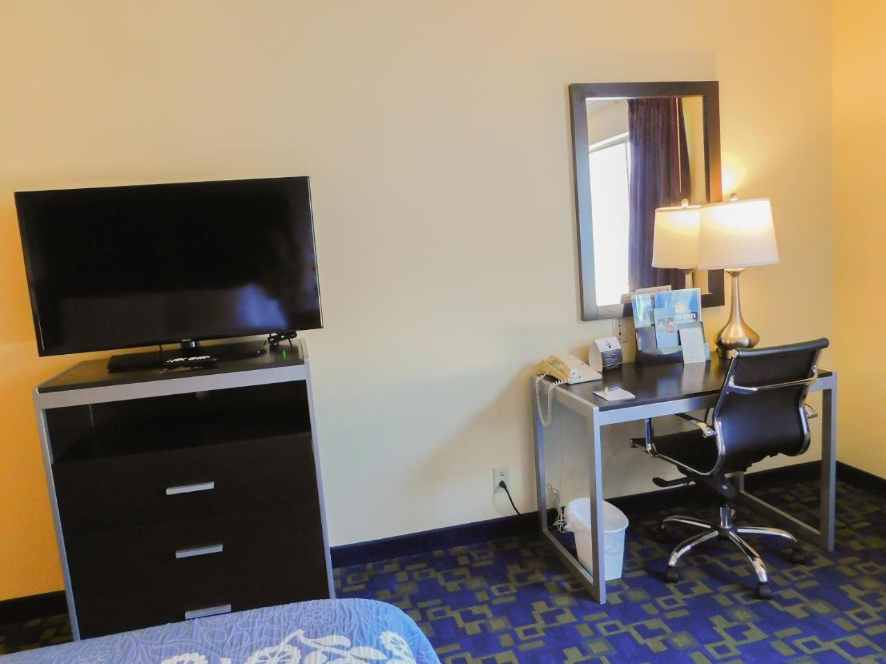 Days Inn & Suites By Wyndham Pocahontas Eksteriør billede