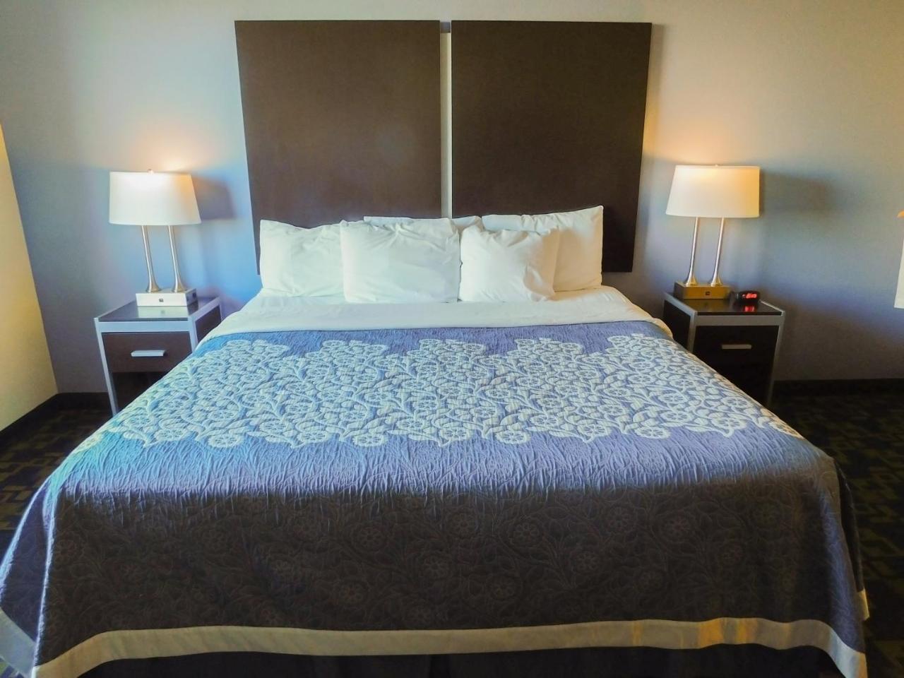 Days Inn & Suites By Wyndham Pocahontas Eksteriør billede