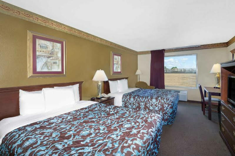 Days Inn & Suites By Wyndham Pocahontas Eksteriør billede