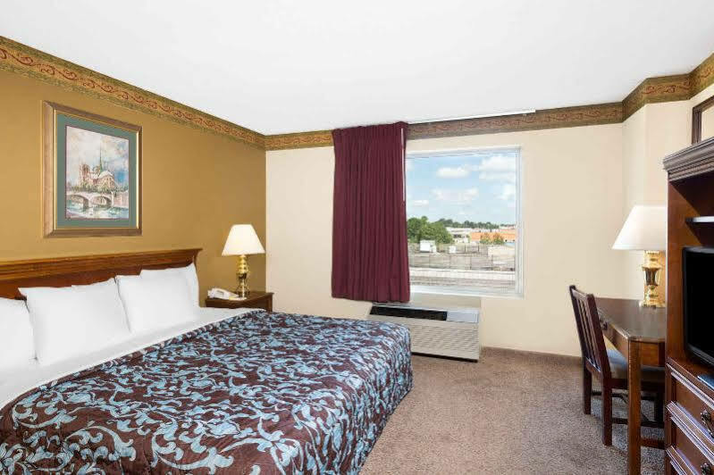 Days Inn & Suites By Wyndham Pocahontas Eksteriør billede